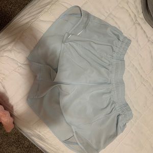 Lululemon hotty hot shorts size 12